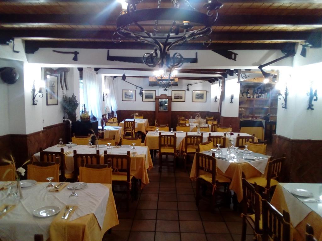 Hotel Restaurante Calderon Arcos de la Frontera Exterior foto